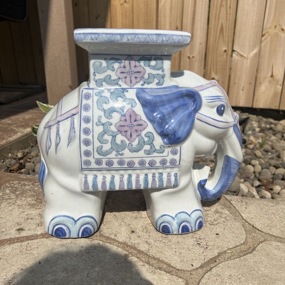ELEPHANT GARDEN STOOL PLANT PLANTER STAND CERAMIC ASIAN WHITE PEDESTAL STATUE